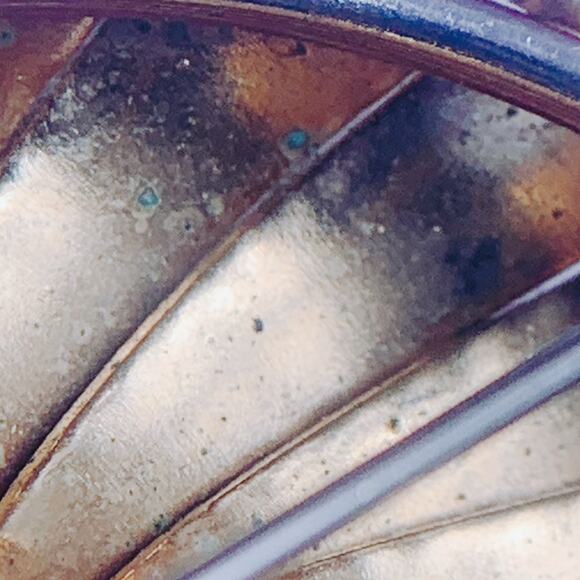 Vintage Mid Century Gold Tone Swirl Brooch Textured Layered Modernist Spiral Pin - Picture 14 of 16